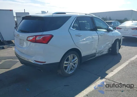 2019 Chevrolet Equinox Premier z USA, uszkodzony, nr VIN 2GNAXPEX3K6142116